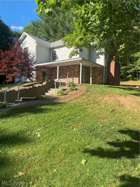 11415 State Route 26, Marietta, OH 45750