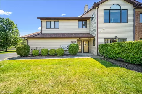 9715 Sylvan Ln, Concord, OH 44060