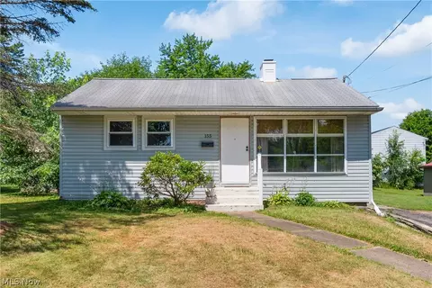 155 25th St NW, Massillon, OH 44647