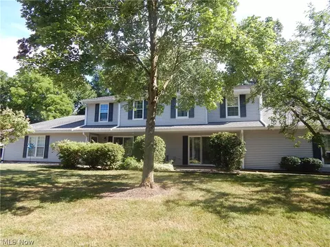 4907 Independence Cir #C, Stow, OH 44224