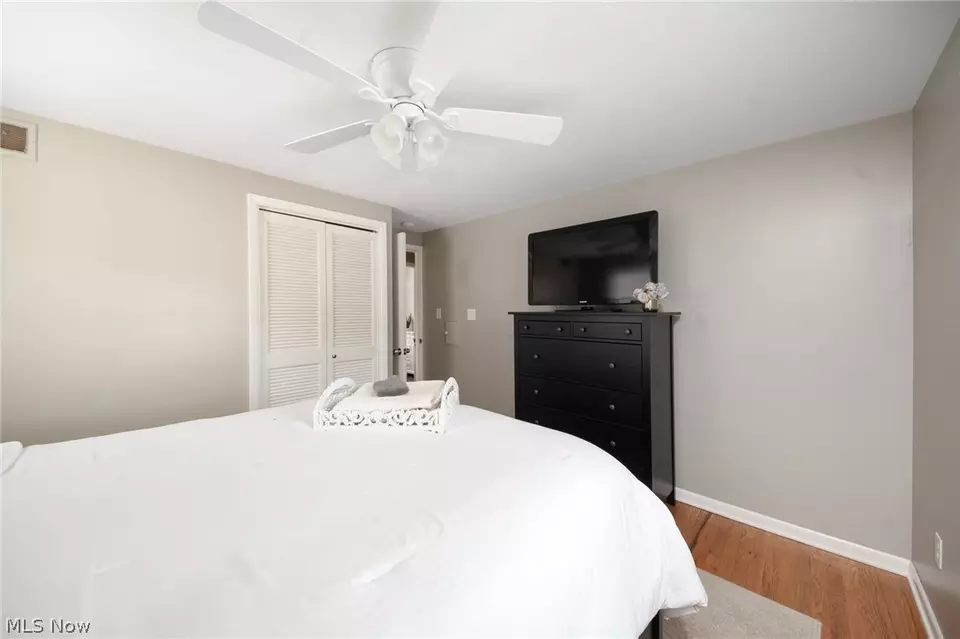 Bedroom - 19691 S Sagamore Rd, Fairview Park, OH 44126 photo 7 of 7