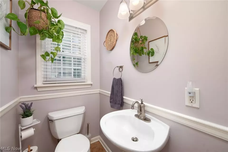 Bath - 19691 S Sagamore Rd, Fairview Park, OH 44126 photo 1 of 3