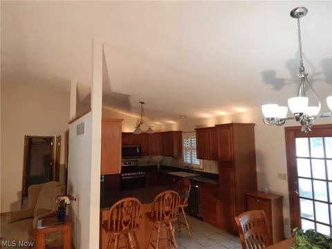 283 Game Dr, Munroe Falls, OH 44262 photo 13