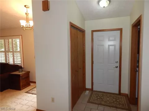 283 Game Dr, Munroe Falls, OH 44262 photo 3