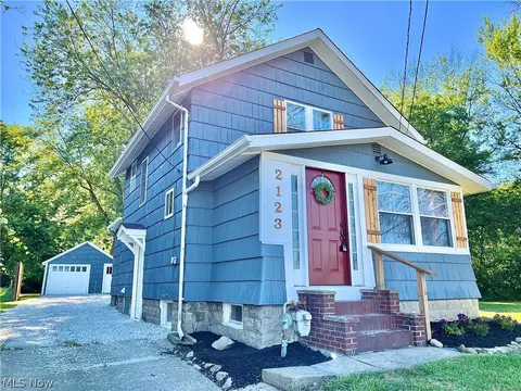 2123 Columbus Ave, Ashtabula, OH 44004