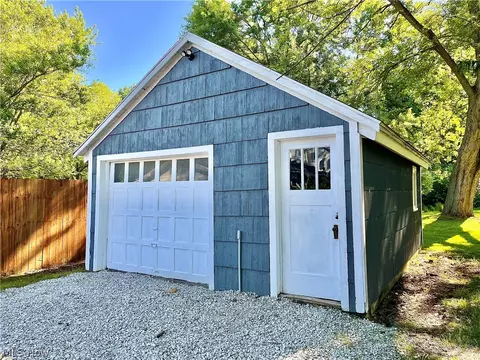2123 Columbus Ave, Ashtabula, OH 44004 photo 21
