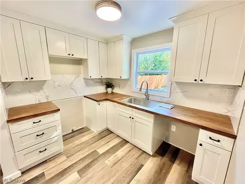 2123 Columbus Ave, Ashtabula, OH 44004 photo 6