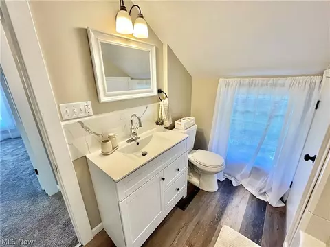 2123 Columbus Ave, Ashtabula, OH 44004 photo 14