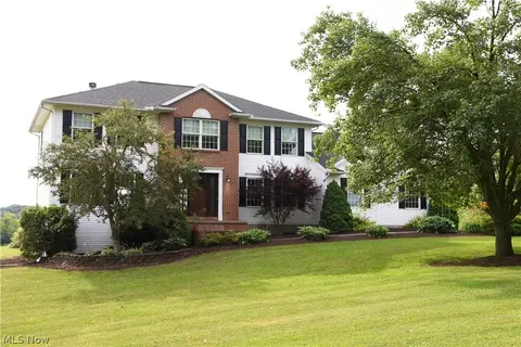 8211 Black Diamond Rd, Marshallville, OH 44645