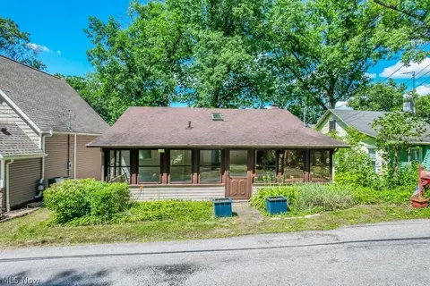 3797 Bay Path Dr, Akron, OH 44319 photo 42