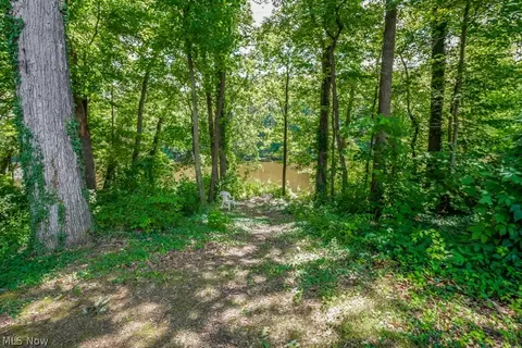 3797 Bay Path Dr, Akron, OH 44319 photo 34