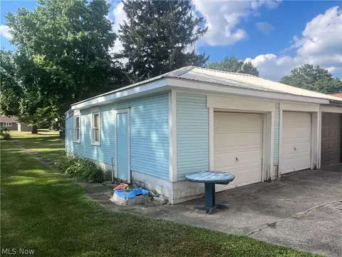 407 E 11th St, Dover, OH 44622 photo 45