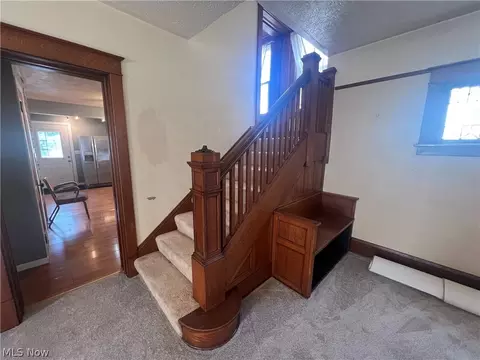 407 E 11th St, Dover, OH 44622 photo 5