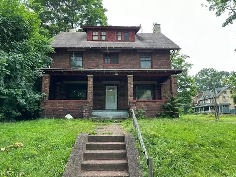 1524 Ohio Ave, Youngstown, OH 44504
