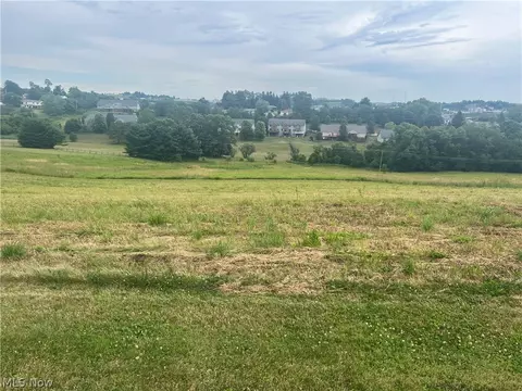 Graham Road, Saint Clairsville, OH 43950