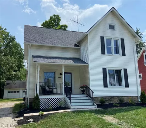 15979 Johnson St, Middlefield, OH 44062