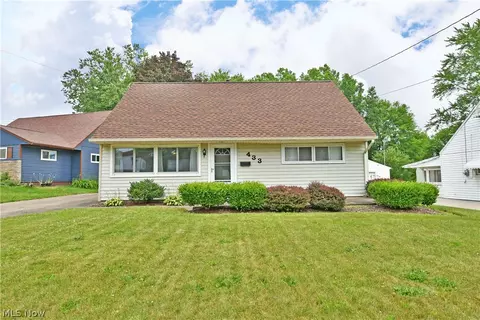 433 S Edgehill Ave, Youngstown, OH 44515