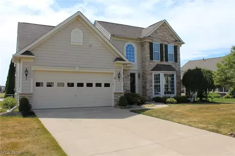 5720 Overlook Way, North Ridgeville, OH 44039