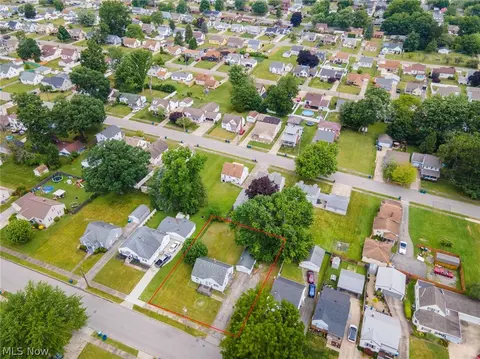 View/Area - 151 Omar St, Struthers, OH 44471 photo 6 of 6