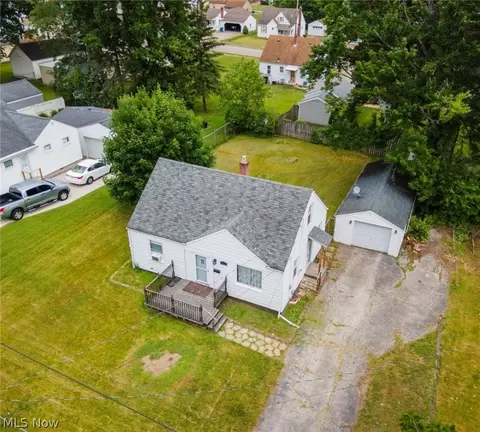 View/Area - 151 Omar St, Struthers, OH 44471 photo 1 of 6