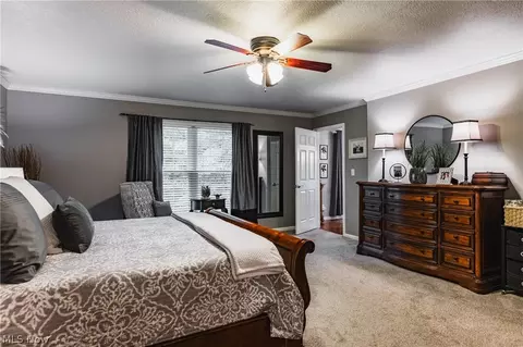 Bedroom - 104 Baker Trl, Vincent, OH 45784 photo 2 of 8