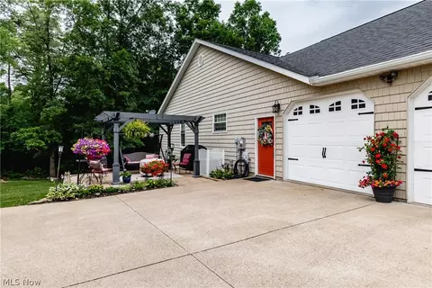 Exterior - 104 Baker Trl, Vincent, OH 45784 photo 6 of 6