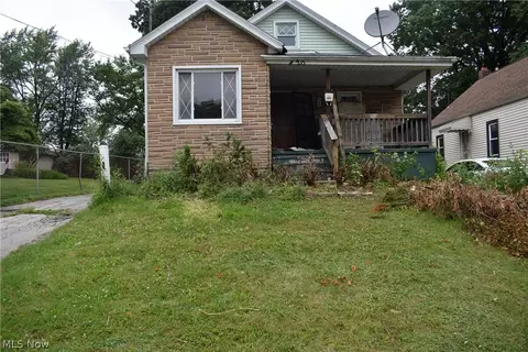 820 Pasadena Ave, Youngstown, OH 44502
