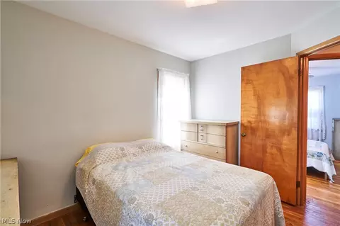 30212 Robert St, Wickliffe, OH 44092 photo 17