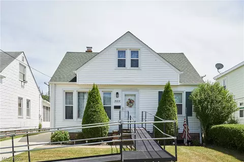 30212 Robert St, Wickliffe, OH 44092 photo 12