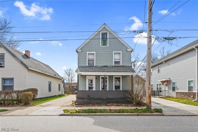 12307 Plover St, Lakewood, OH 44107