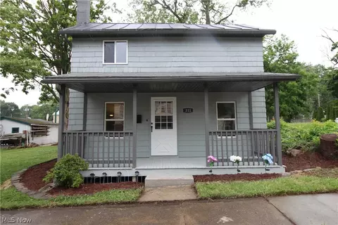 311 W Vine St, Wooster, OH 44691