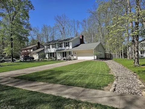 885 Shorewood Dr, Medina, OH 44256