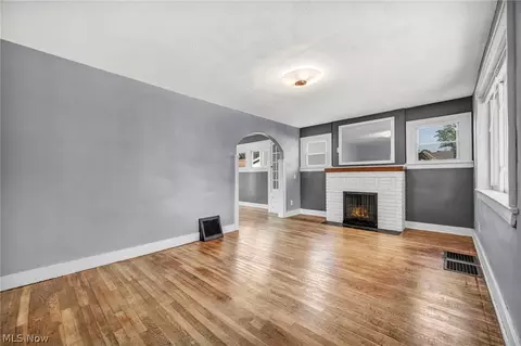 Living - 1617 Hampton Rd, Akron, OH 44305 photo 2 of 5