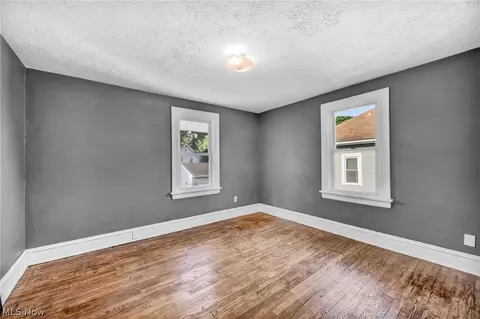 Bedroom - 1617 Hampton Rd, Akron, OH 44305 photo 5 of 6
