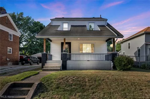 1617 Hampton Rd, Akron, OH 44305