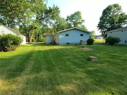 Exterior - 1425 Eastern Rd, Rittman, OH 44270 photo 1 of 10