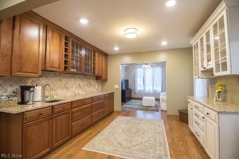 635 Lloyd Rd, Wickliffe, OH 44092 photo 11