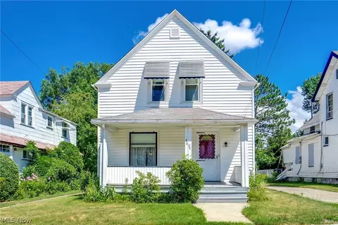 3609 W 50th St, Cleveland, OH 44102