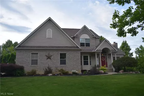 3003 Remington Pt, Aurora, OH 44202
