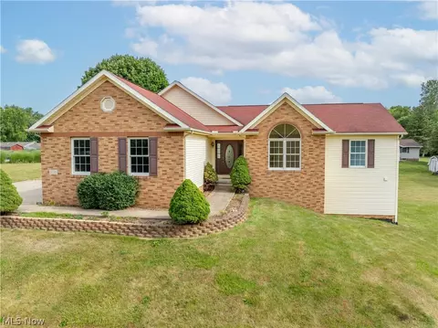 3150 12th St NW, Massillon, OH 44646