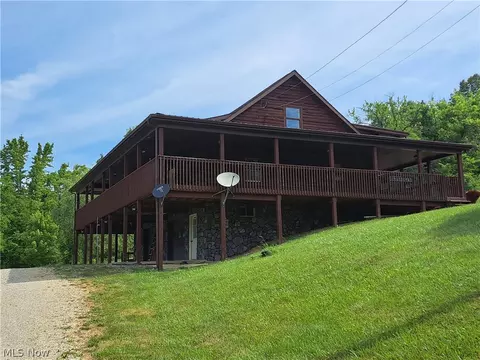 57198 Batesville Rd, Quaker City, OH 43773