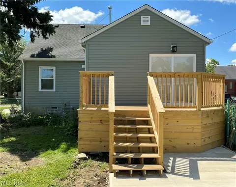 414 Ohio St, Elyria, OH 44035 photo 11