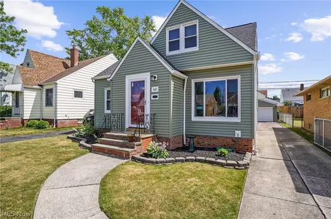6011 Hampstead Ave, Parma, OH 44129