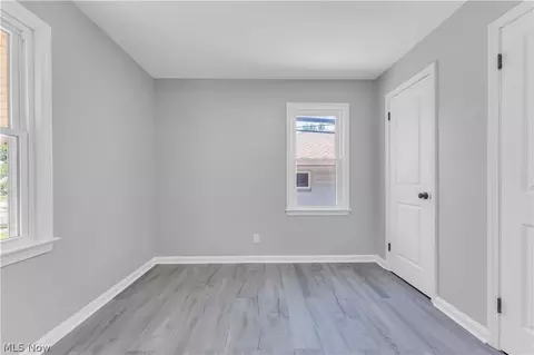 5581 Dunham Rd, Maple Heights, OH 44137 photo 17