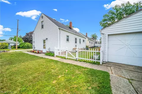 30080 Harrison St, Willowick, OH 44095 photo 25