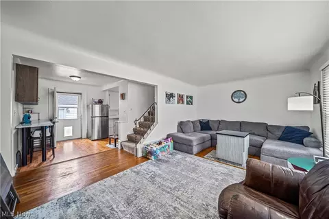 30080 Harrison St, Willowick, OH 44095 photo 4
