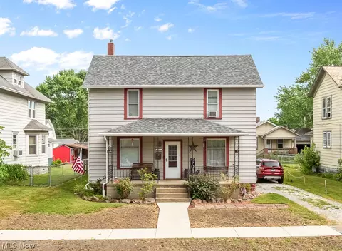 176 W Indiana Ave, Sebring, OH 44672