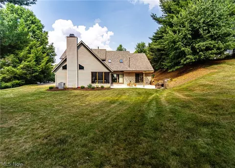2995 Mill Ridge Cir NW, Canton, OH 44708 photo 10