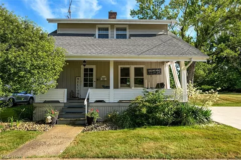 310 Mercier St, Louisville, OH 44641