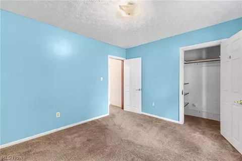 Bedroom - 29 Stewart St, Struthers, OH 44471 photo 4 of 6